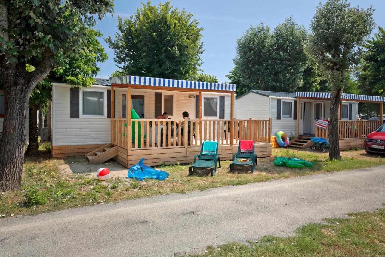 Albatross Mobile Homes On Camping San Francesco Duna Verde Exterior photo